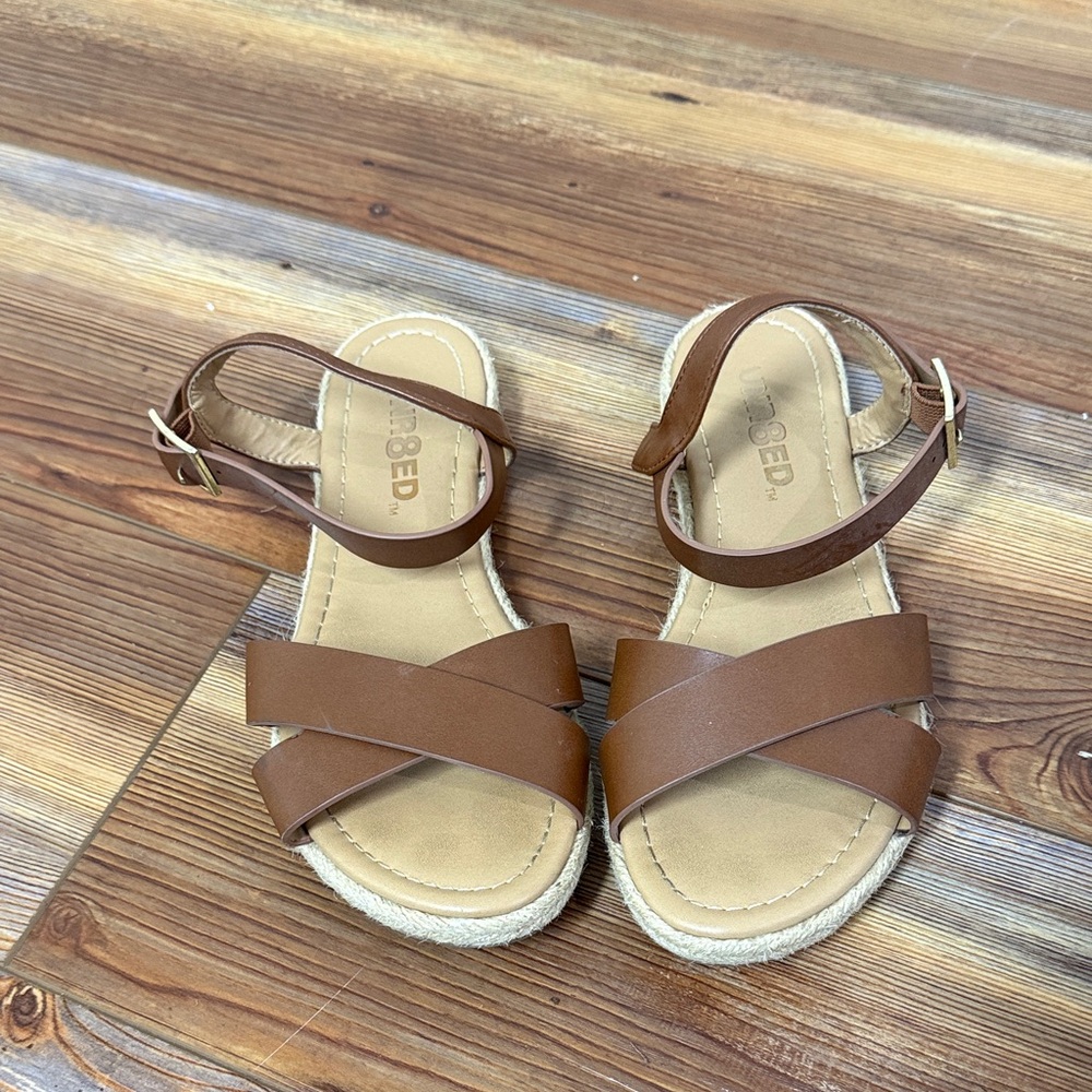 Unr8ed Brown Strappy Sandals